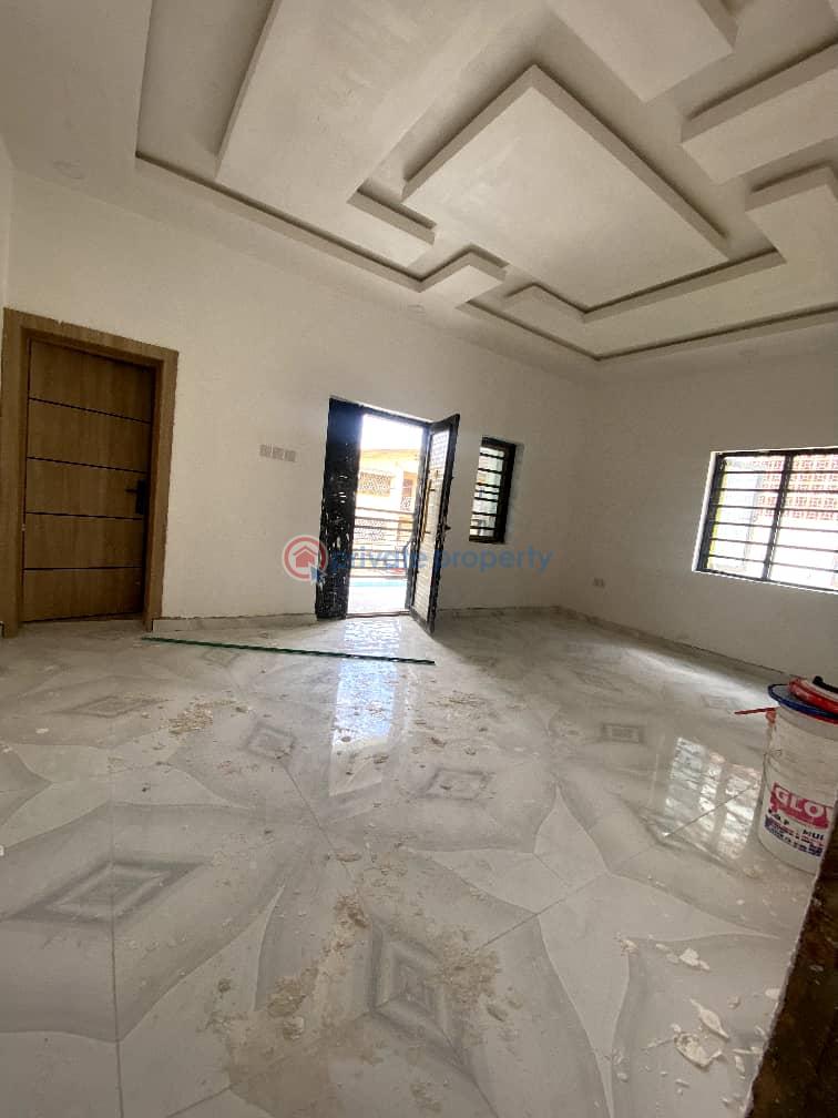 3 bedroom Block Of Flats For Rent Dikat, Around Item 7go, Ringroad, Ibadan Ring Road Ibadan Oyo - 1