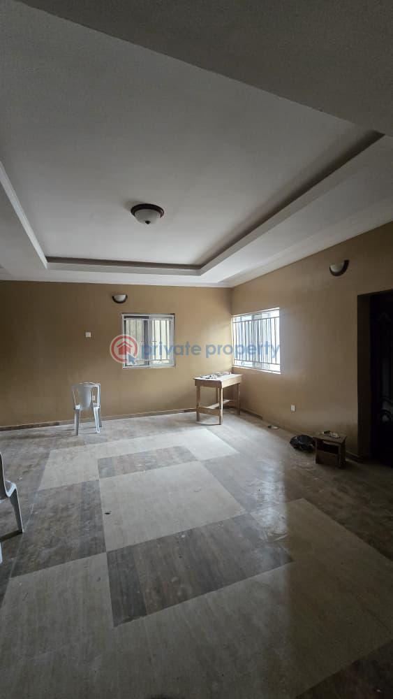 3 bedroom Block Of Flats For Rent Alaafin Oluyole Estate, Oluyole, Ibadan Oluyole Estate Ibadan Oyo - 1