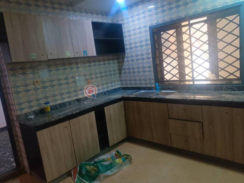 3 bedroom flat just two in a compound - 8 3 bedroom Block Of Flats For Rent Oluyole Estate, Ibadan Oluyole Estate Ibadan Oyo - 8