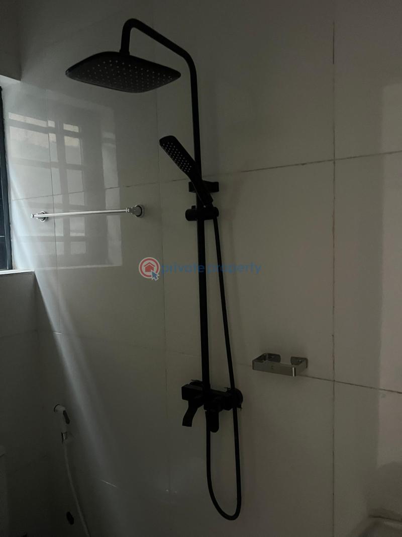 3 bedroom Block Of Flats For Sale Magodo Gra Phrase 2 Magodo GRA Phase 2 Kosofe/Ikosi Lagos - 4