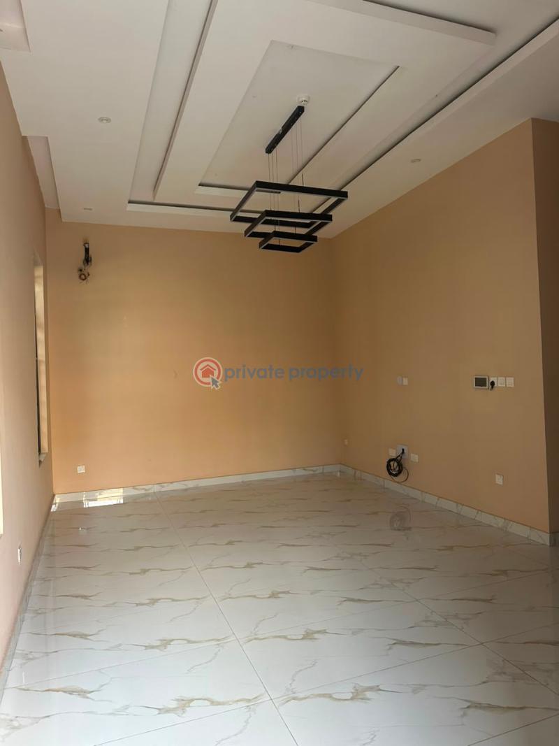 3 bedroom Block Of Flats For Sale Awuse Opebi Ikeja Lagos - 3