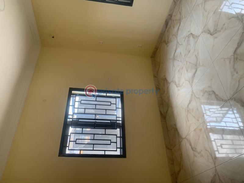3 bedroom Block Of Flats For Rent New Road Idado Lekki Lagos - 0