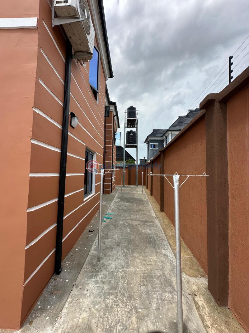 3 bedroom Block Of Flats For Rent Ateere, Tipper Garage, Akala Express, Ibadan Akala Express Ibadan Oyo - 9