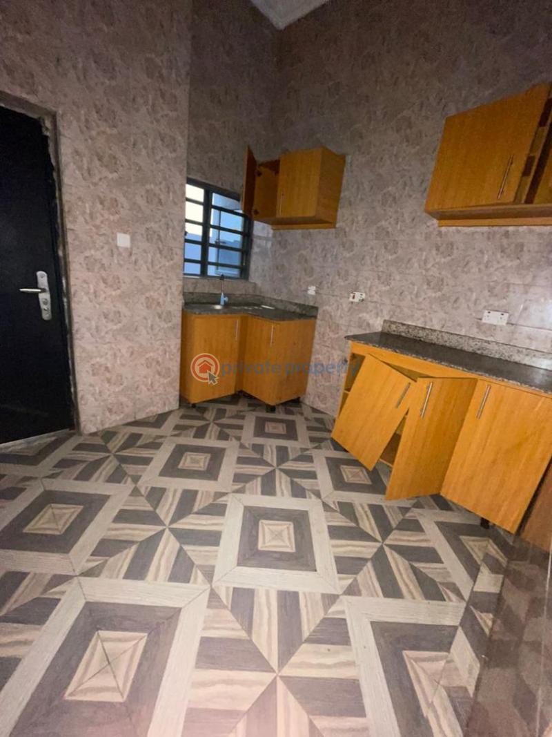 House For Rent At Carlton Gate Estate Akobo Ibadan Oyo - 3