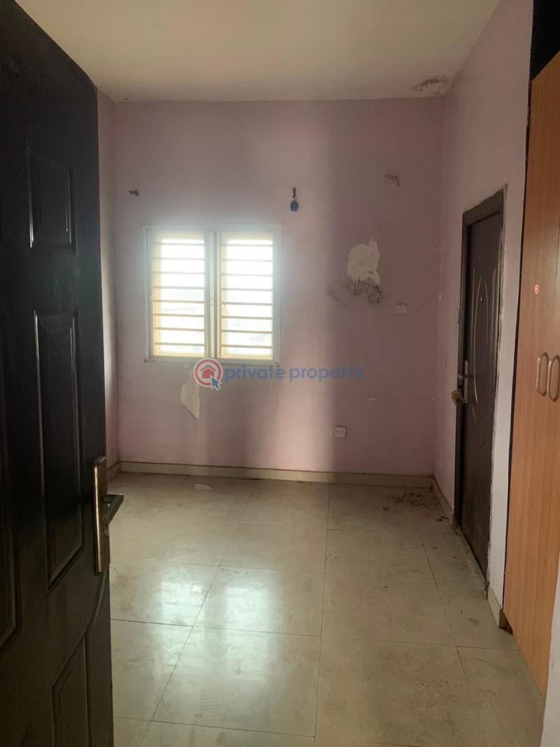 3 bedroom Block Of Flats For Rent Olowora Omole Phase 2 Extension Kosofe Kosofe/Ikosi Lagos - 3