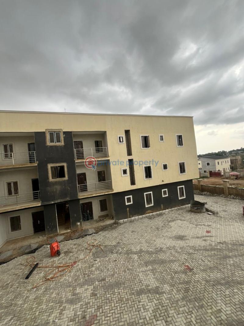 3 bedroom flat - 1 3 bedroom House For Sale Durumi Abuja Phase 2  - 1