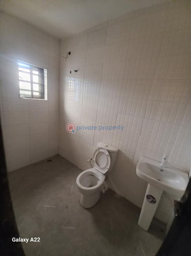 2 bedroom Block Of Flats For Rent Akilapa Estate, Jericho Extension, Ibadan Ibadan Oyo - 6