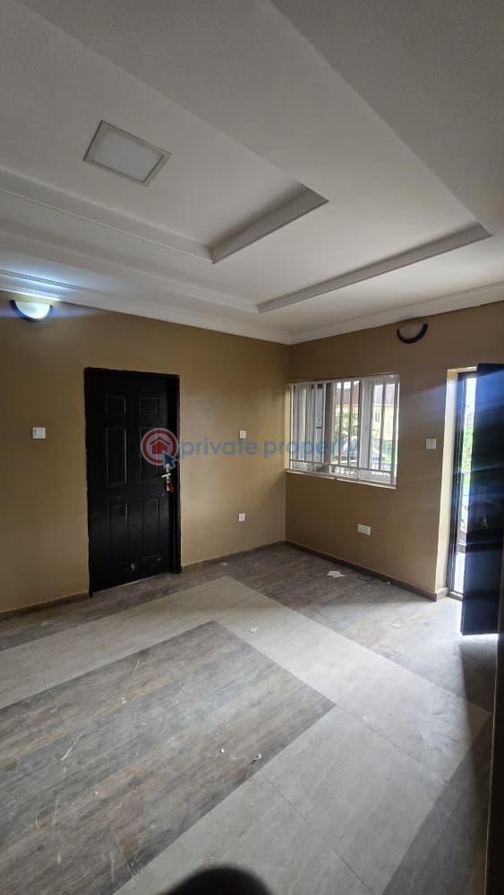 3 bedroom Block Of Flats For Rent Alaafin Oluyole Estate, Oluyole, Ibadan Oluyole Estate Ibadan Oyo - 0