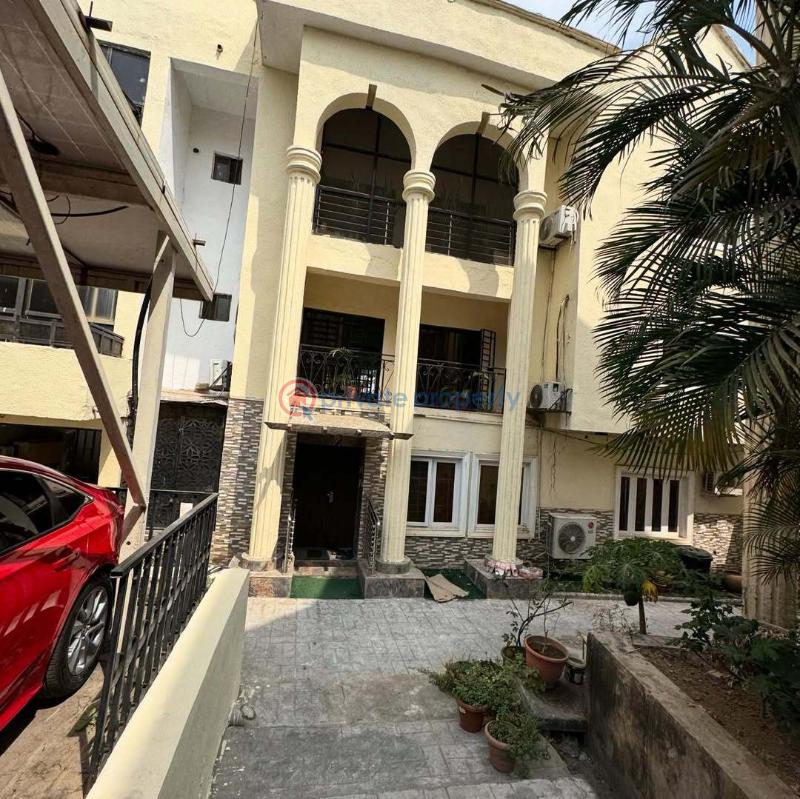 3 bedroom Flat & Apartment For Rent Maitama Abuja Phase 1  - 0