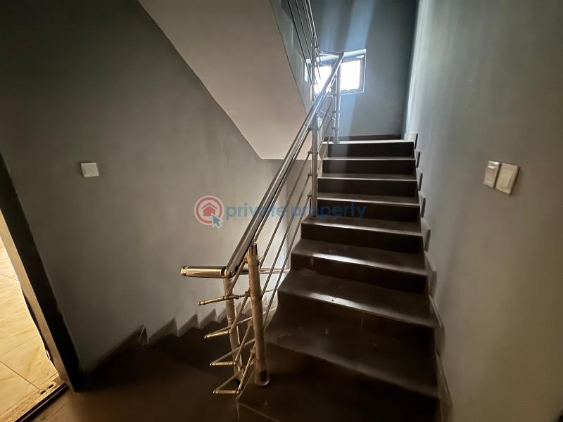 3 bedroom Block Of Flats For Sale Yabatech Staff Quarters Yaba Lagos - 9