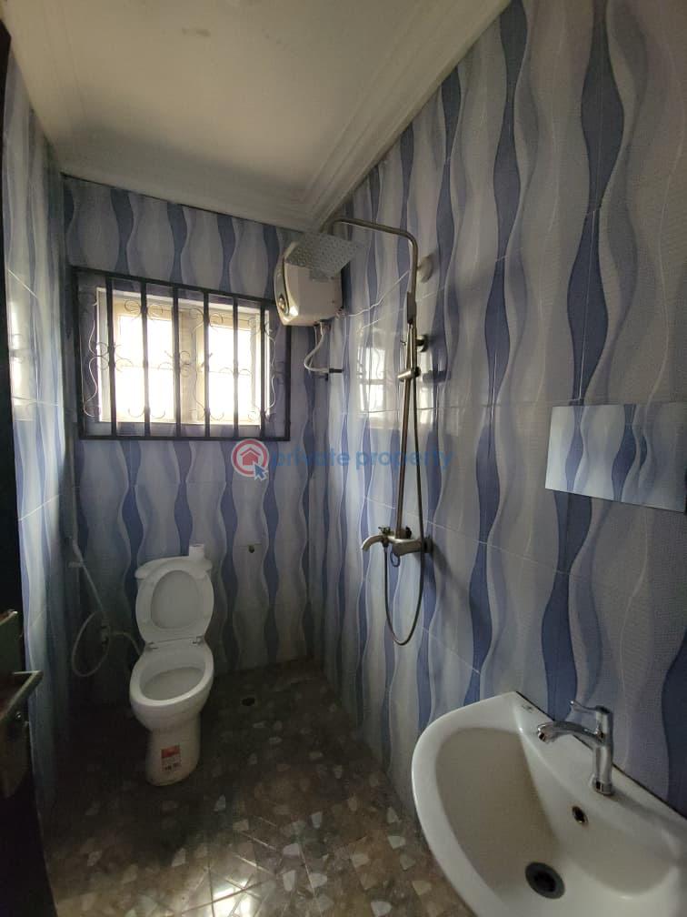 3 bedroom Block Of Flats For Rent Kolapo Ishola Akobo Ibadan Oyo - 2