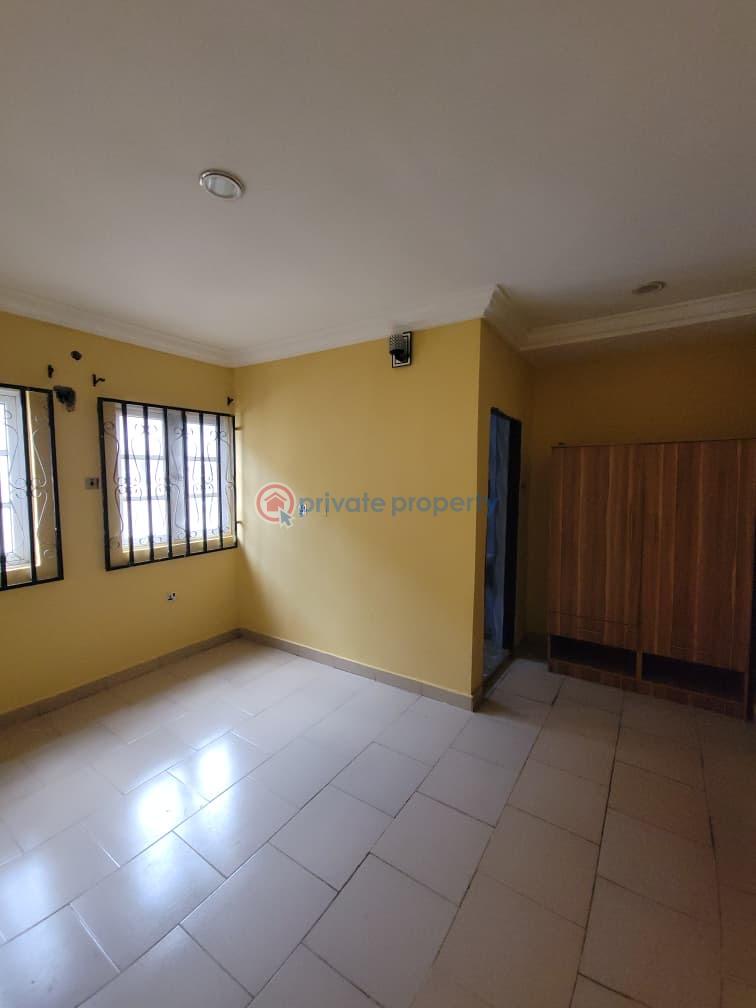 3 bedroom Block Of Flats For Rent Kolapo Ishola Akobo Ibadan Oyo - 3