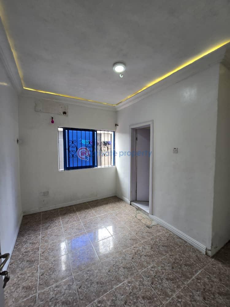 3 bedroom Block Of Flats For Rent Magodo GRA Phase 1 Ojodu Lagos - 4