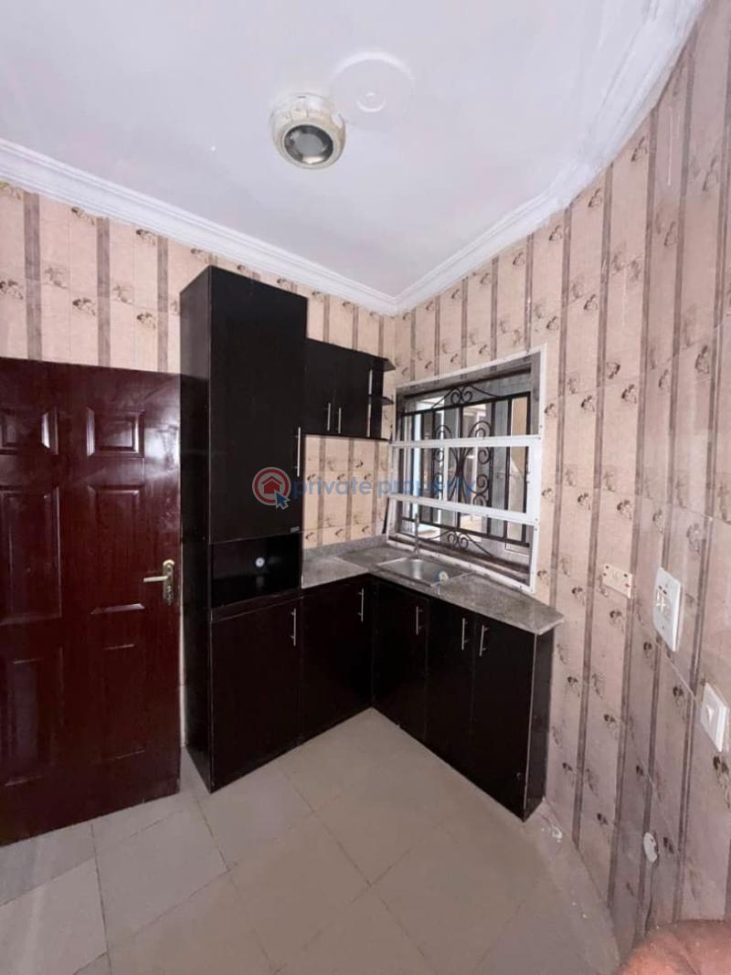 3 bedroom Block Of Flats For Rent Kolapo Ishola Gra Akobo Ibadan Oyo - 2