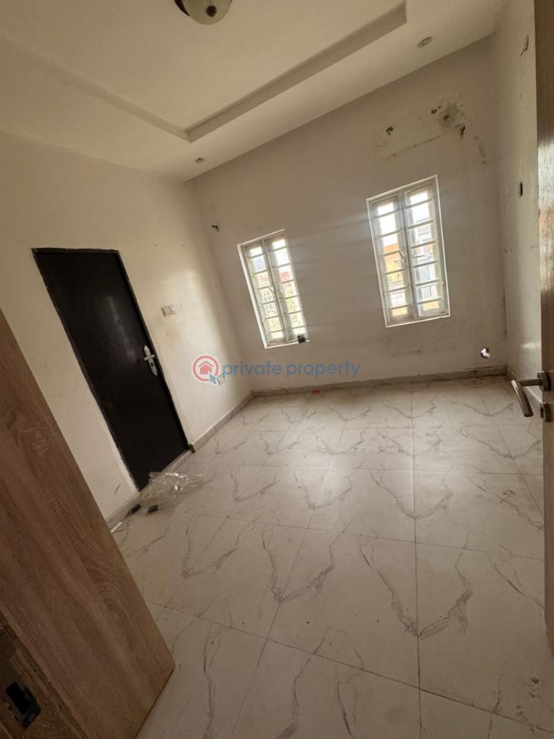 3 bedroom Block Of Flats For Rent Off Sharp Corner, Oluyole Extension Oluyole Estate Ibadan Oyo - 2