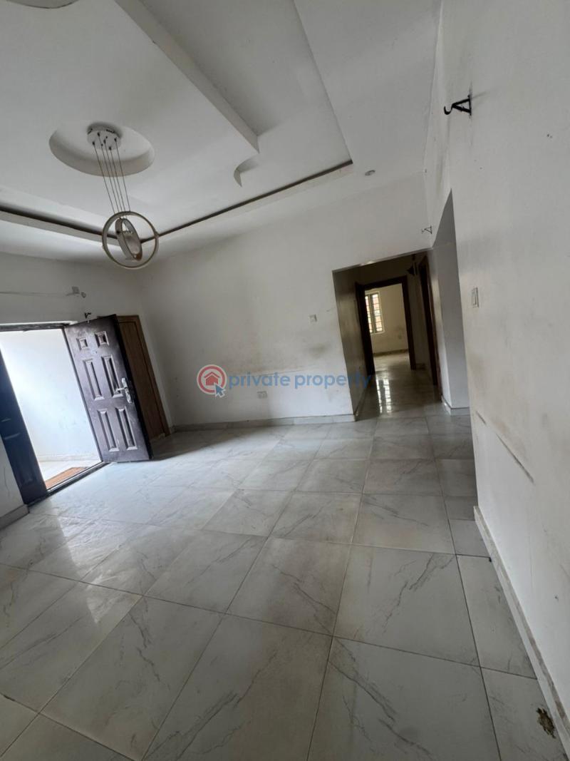 3 bedroom Block Of Flats For Rent Sharp Corner Oluyole Ext Oluyole Estate Ibadan Oyo - 1