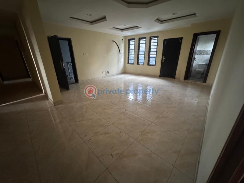 3 bedroom Block Of Flats For Sale Yabatech Staff Quarters Yaba Lagos - 10