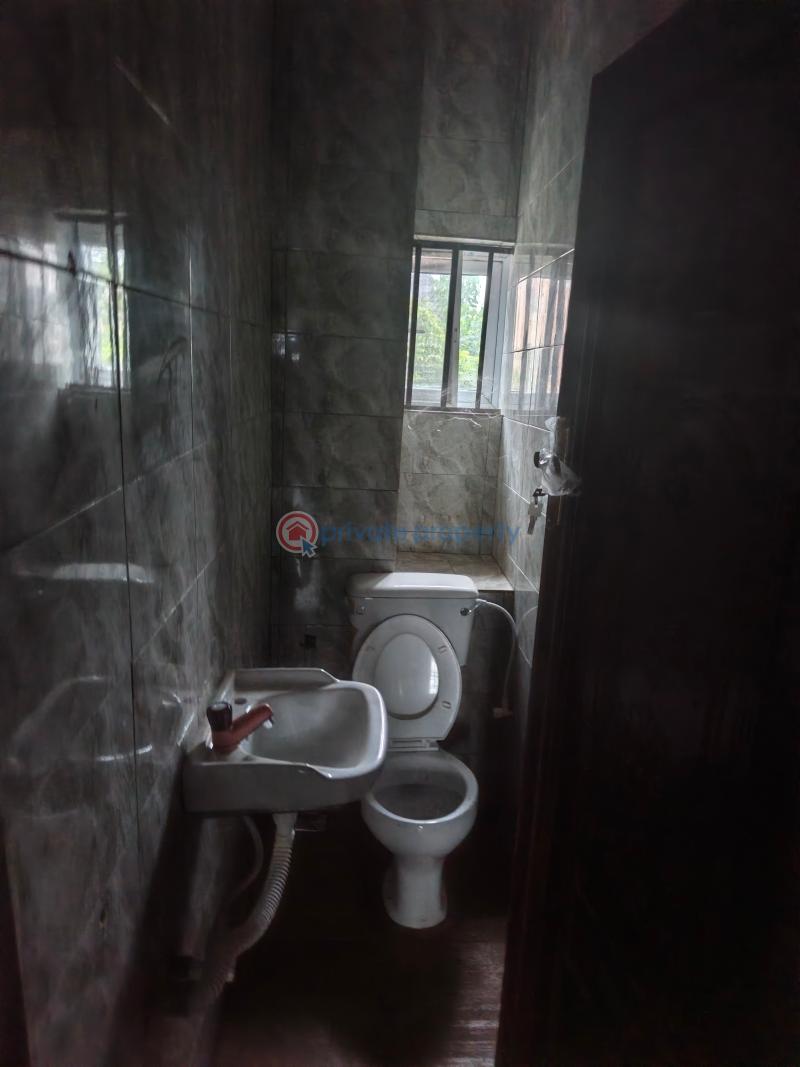3 bedroom Flat & Apartment For Rent Road 5 Extension Imo Housing Estate By World Bank Owerri Imo - 6