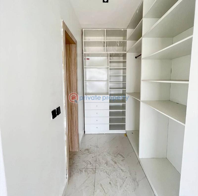 3-bedroom flat with a room bq - 10 3 bedroom Flat & Apartment For Sale Lekki Phase 1 Lagos - 10