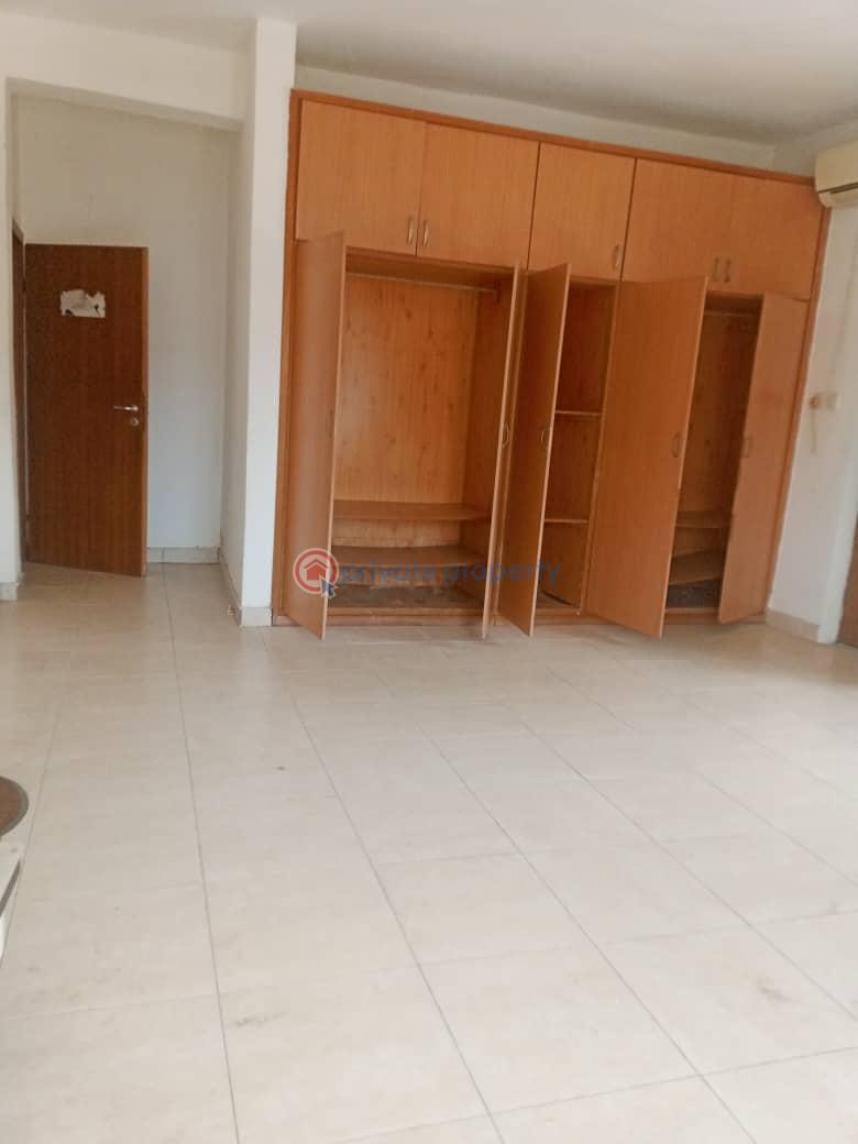 3 bedroom Office For Rent Victoria Island Lagos - 4