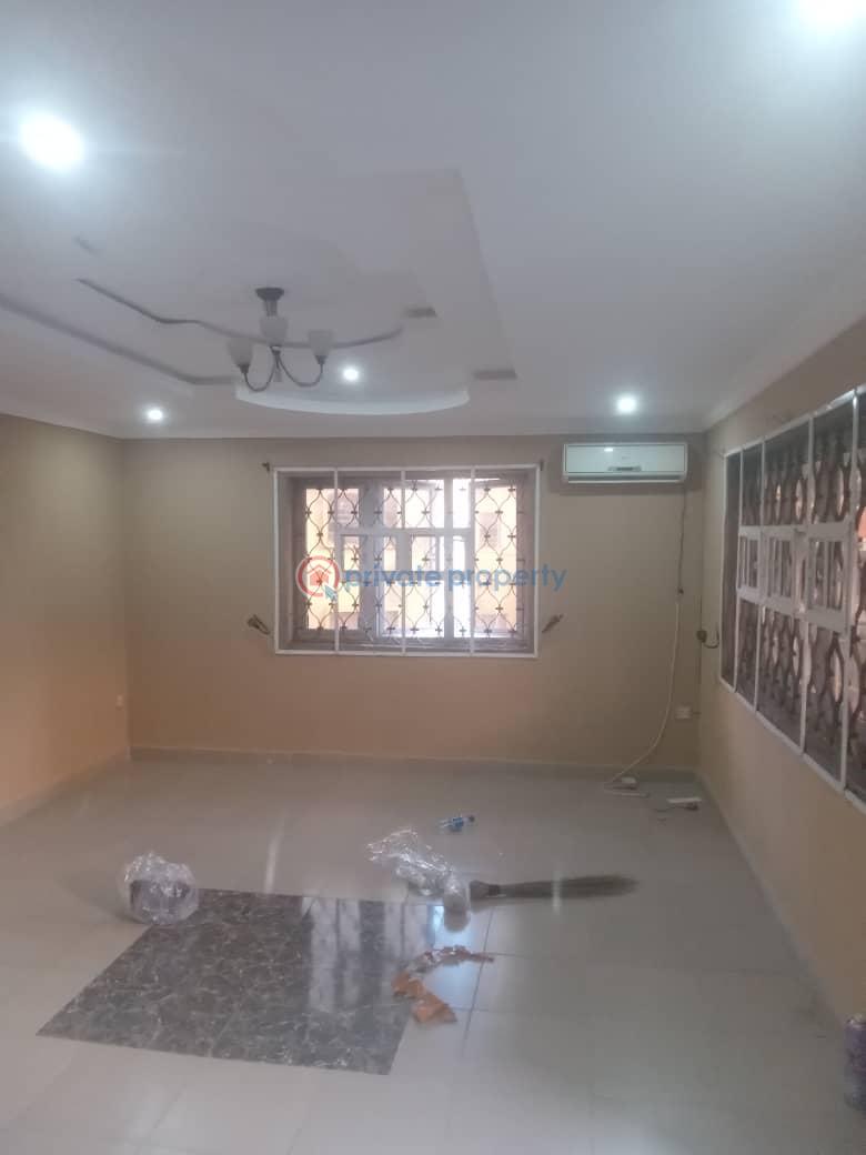 3 bedroom Block Of Flats For Rent Ajeigbe Ring Road Ring Road Ibadan Oyo - 1
