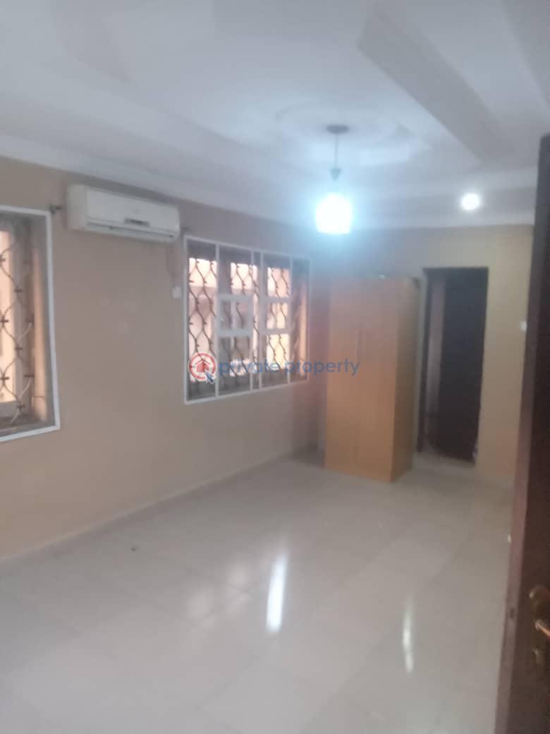 3 bedroom Block Of Flats For Rent Ajeigbe Ring Road Ring Road Ibadan Oyo - 10