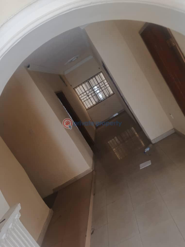3 bedroom flat with all rooms ensuite and modern facilities at ologede estate akala express - 3 3 bedroom Block Of Flats For Rent Ologede Estate, New Garage, Akala Express Akala Express Ibadan Oyo - 3
