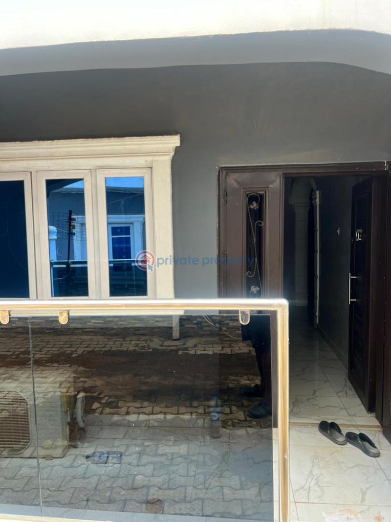 3 bedroom Block Of Flats For Rent Olusoji Akala Express Akala Express Ibadan Oyo - 1