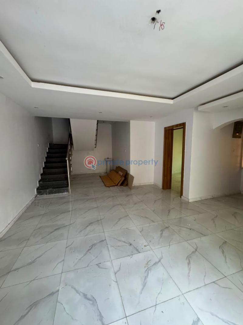 3 bedroom Block Of Flats For Rent Ikate Elegushi Lekki Lagos - 1