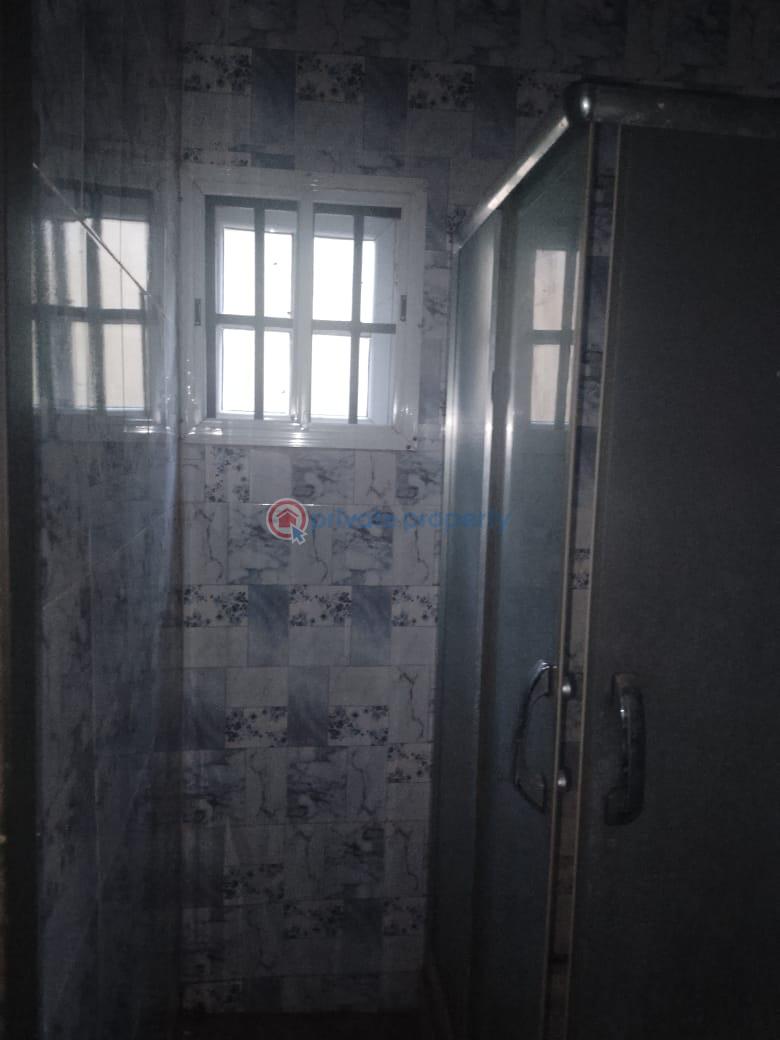 3 bedroom Block Of Flats For Rent Kasumu Estate Zone C Along Tipper Garage Road Akala Express Ibadan Oyo - 2