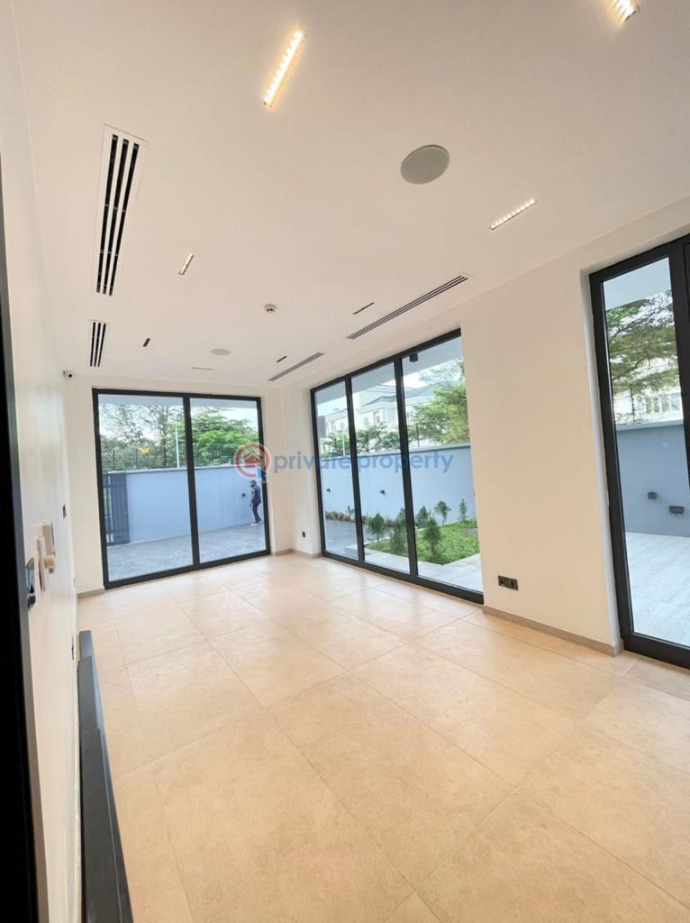 3 bedroom Block Of Flats For Sale Banana Island Ikoyi Lagos - 13