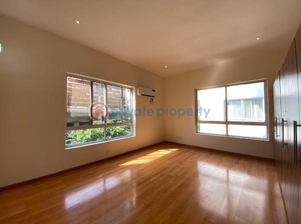 3 bedroom Block Of Flats For Sale Banana Island Ikoyi Lagos - 11