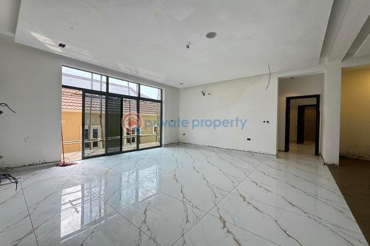 3 bedroom flat with swimming pool, gym and boys quarter off -plan - 6 3 bedroom Block Of Flats For Sale Lekki Phase 1 Lagos - 6