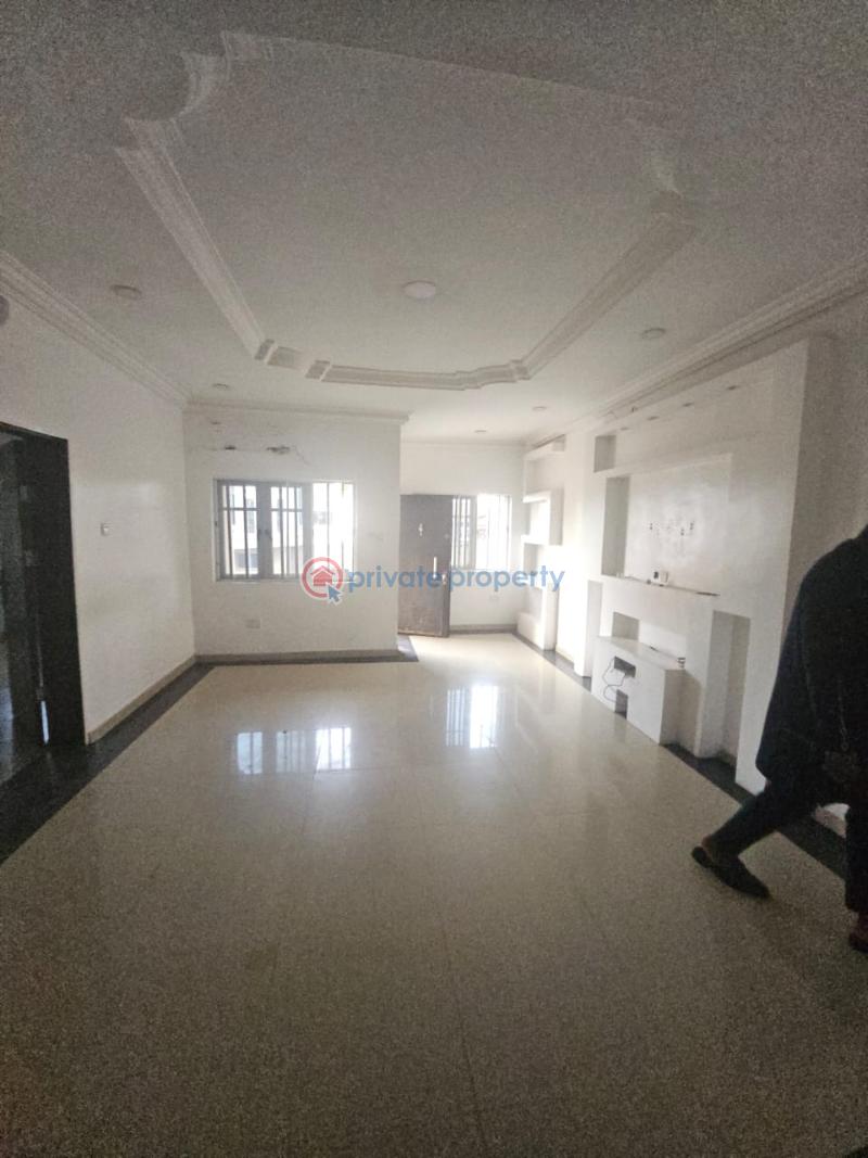 3 bedroom Block Of Flats For Rent Magodo Phase 1 Magodo Kosofe/Ikosi Lagos - 7
