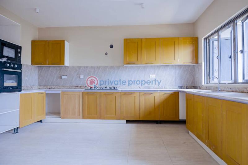 3 bedroom Block Of Flats For Sale Surulere Lagos - 4