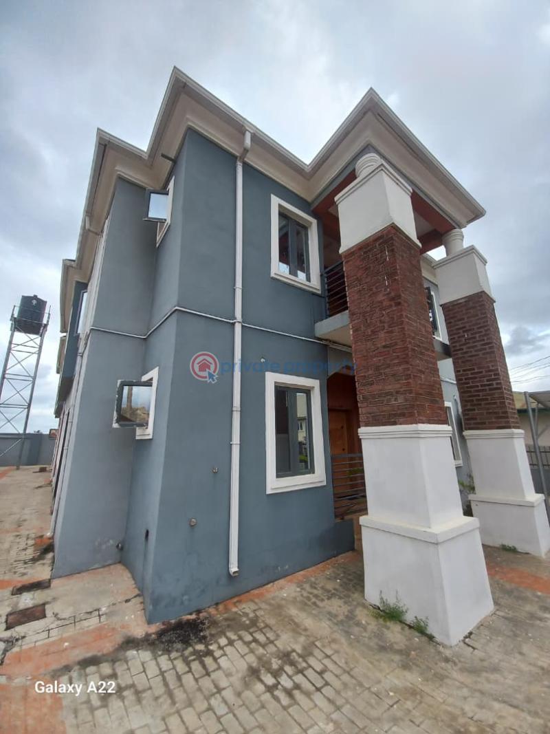 2 bedroom Block Of Flats For Rent Akilapa Estate, Jericho Extension, Ibadan Ibadan Oyo - 4