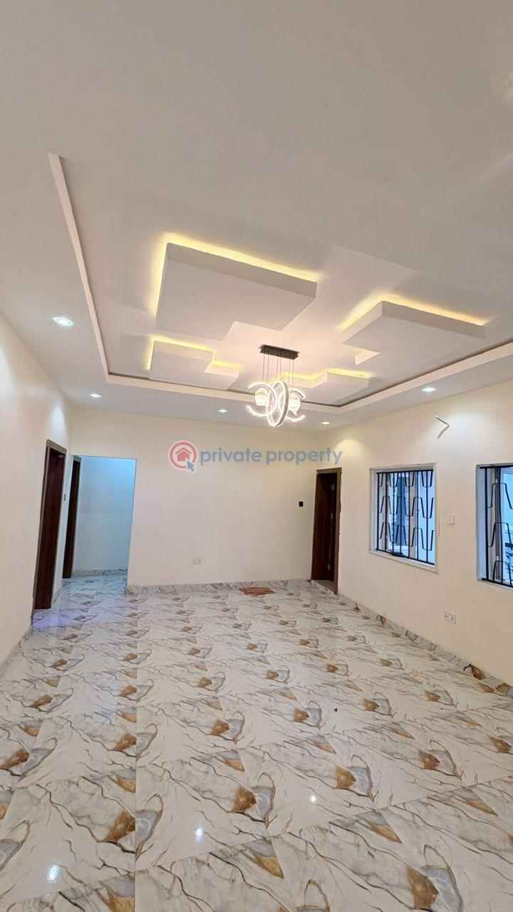 House For Rent Located Opposite Leyland, Iyana Church, With Approximately A 2 Minute Drive To Rayfield Estate. Ibadan Oyo - 5