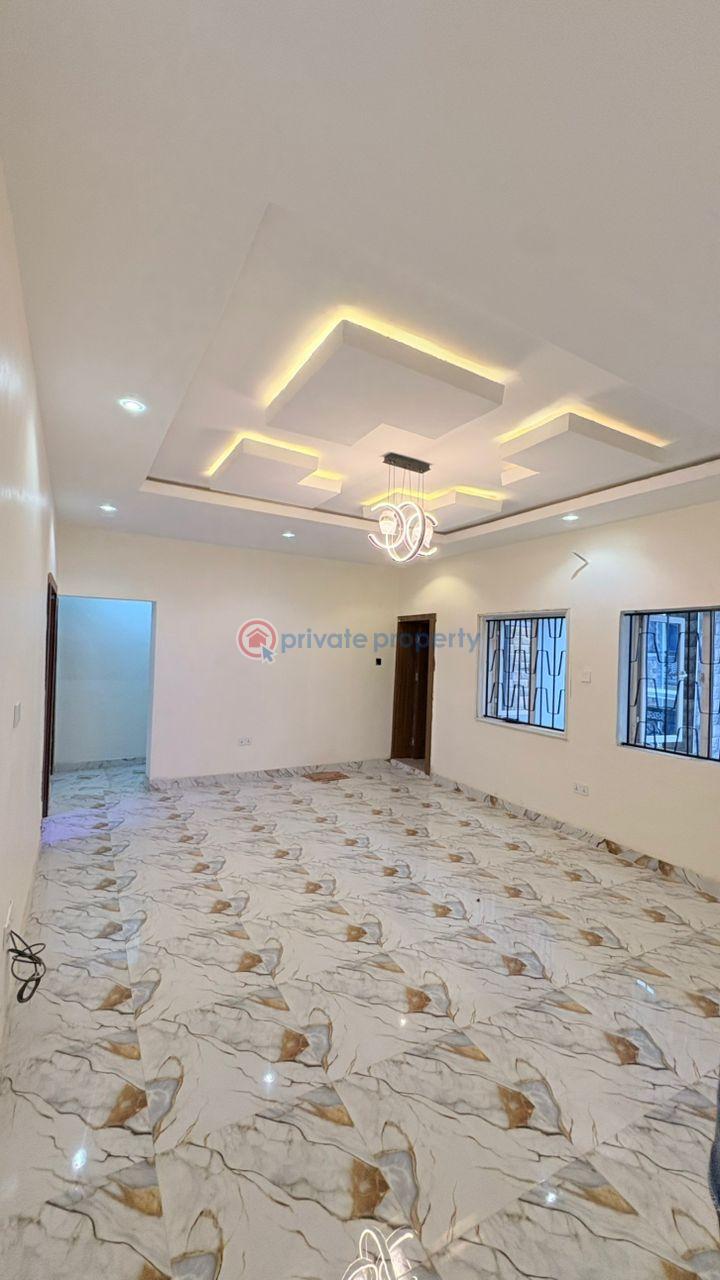 House For Rent Located Opposite Leyland, Iyana Church, With Approximately A 2 Minute Drive To Rayfield Estate. Ibadan Oyo - 4