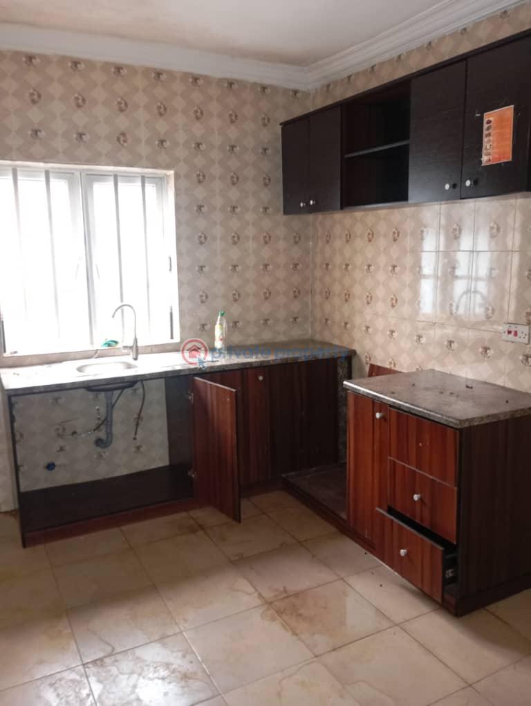3 bedroom Block Of Flats For Rent Berger Ojodu Lagos - 5