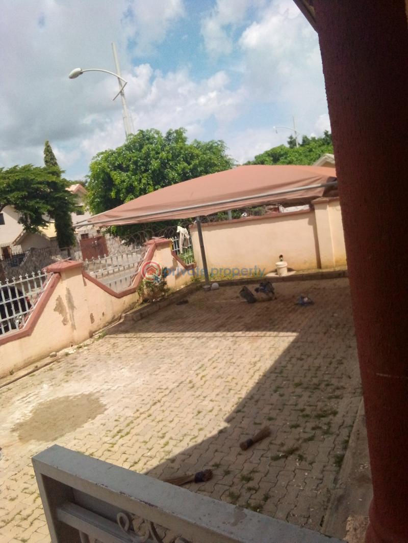 For rent 3 bedroom Bungalow Suncity Estate Galadimawa Abuja Phase 3