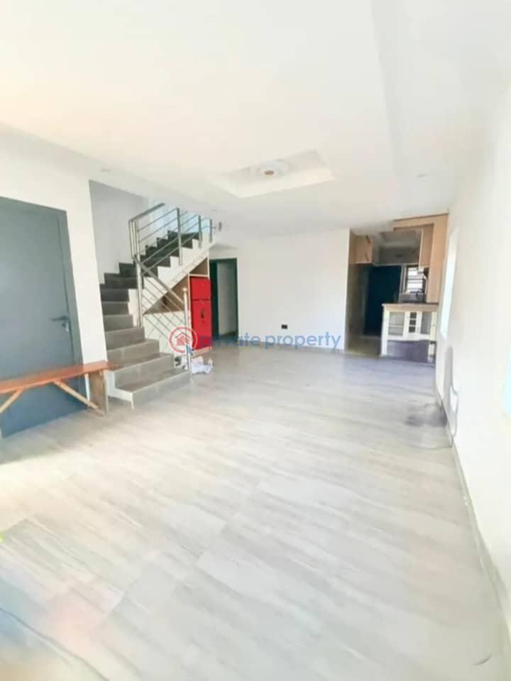 3 bedroom Detached Duplex For Sale Mende Maryland Lagos - 4