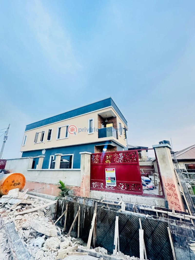 3 bedroom Detached Duplex For Sale Estate Gbagada Lagos - 7
