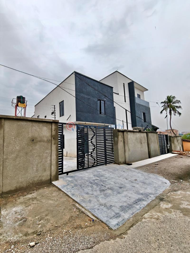 3 bedroom Detached Duplex For Sale Adeniyi Jones Ikeja Lagos - 0