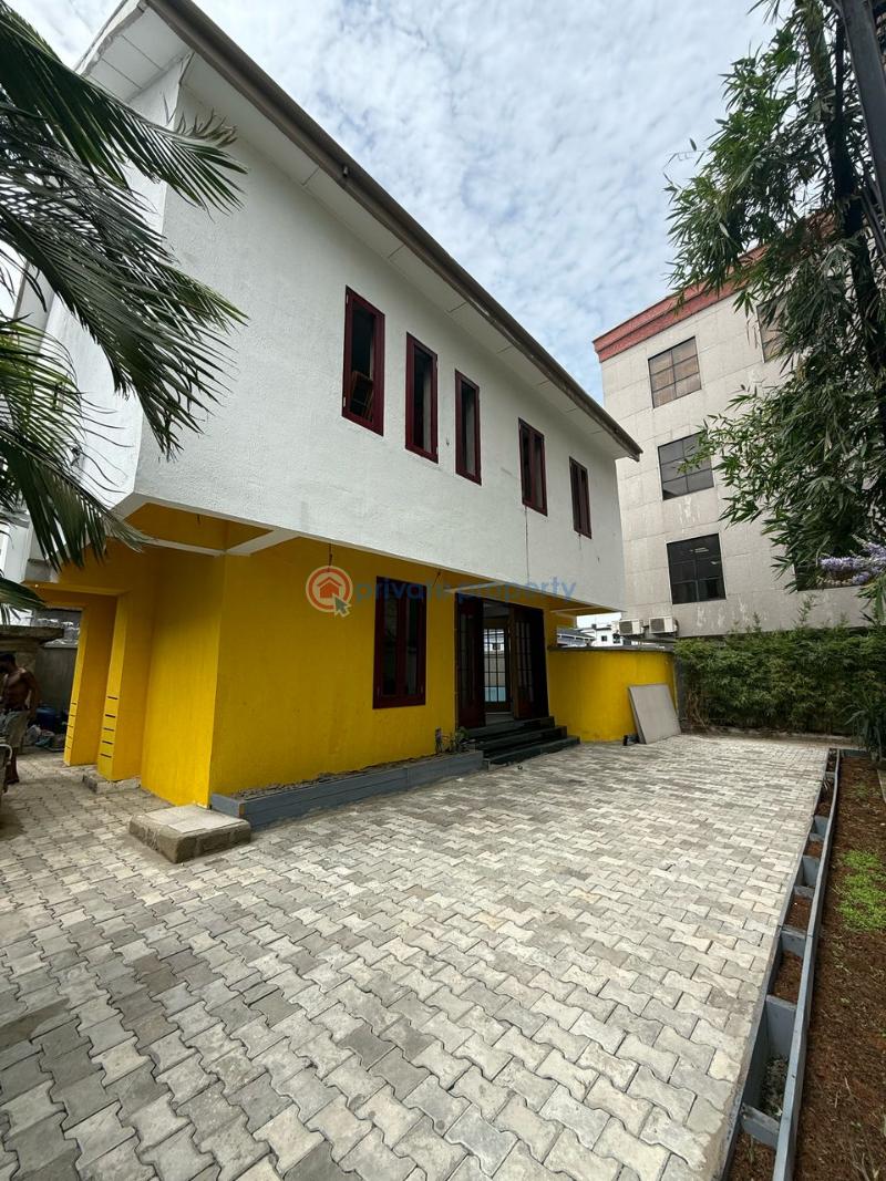 3 bedroom Detached Duplex For Sale Lekki Phase 1 Lagos - 22