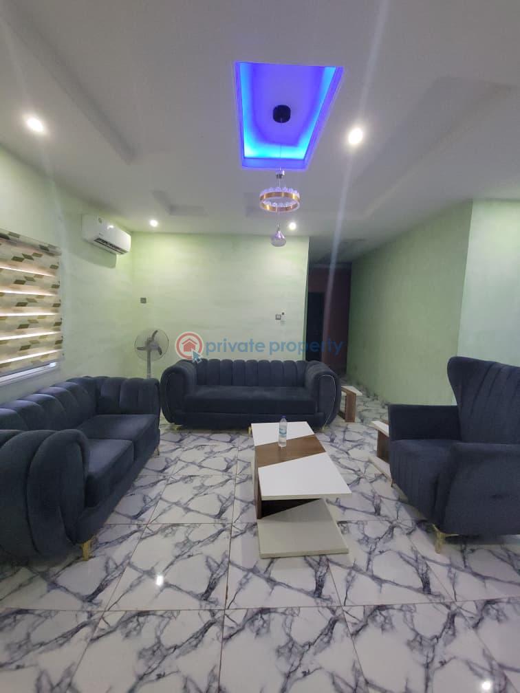 3 bedroom Block Of Flats For Rent Kolapo Ishola Gra, Akobo Akobo Ibadan Oyo - 1