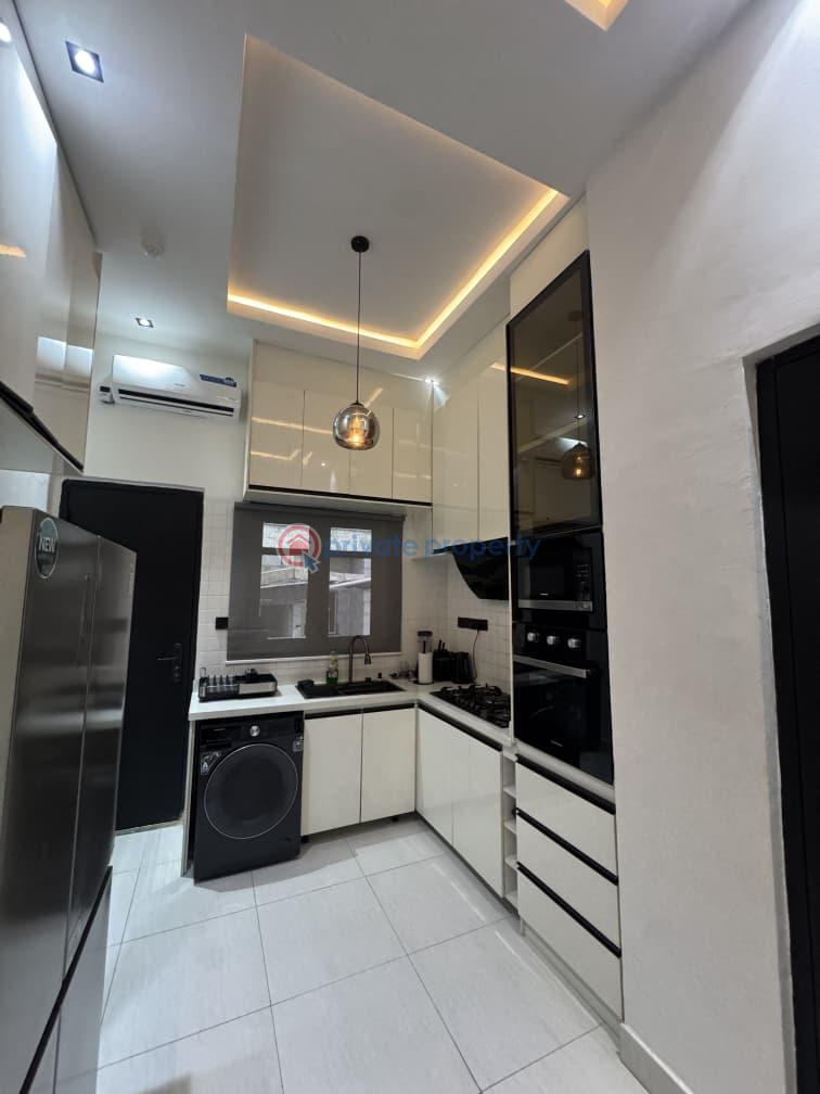 3 bedroom Penthouse For Rent Lekki Phase 1 Lagos - 5