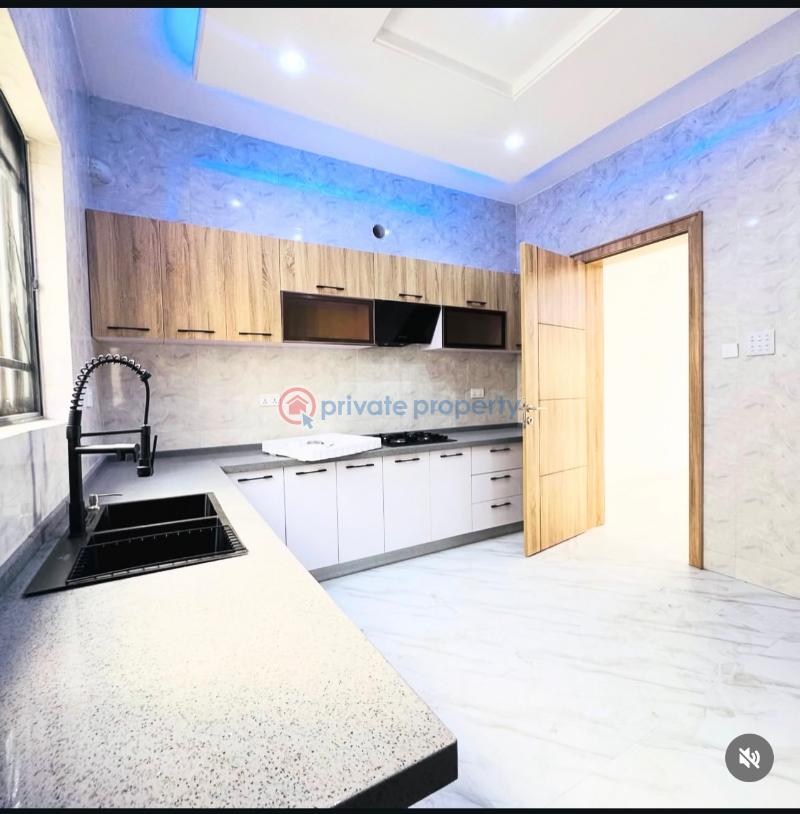 3 bedroom Block Of Flats For Sale Adeniyi Jones Ikeja Lagos - 4