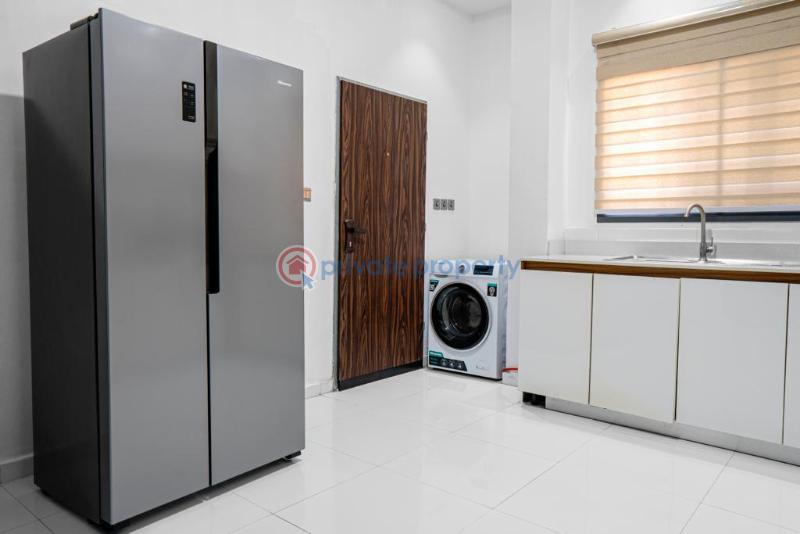 3 bedroom Shared Apartment For Rent Lekki Phase 1 Lagos - 1