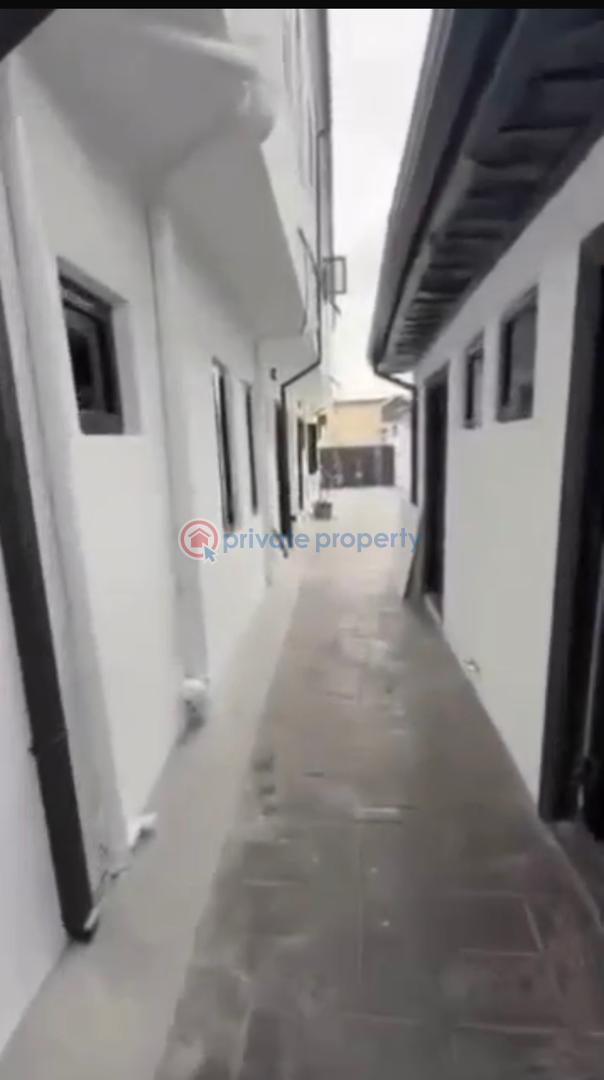 3 bedroom Block Of Flats For Sale Ifako Gbagada Lagos - 2