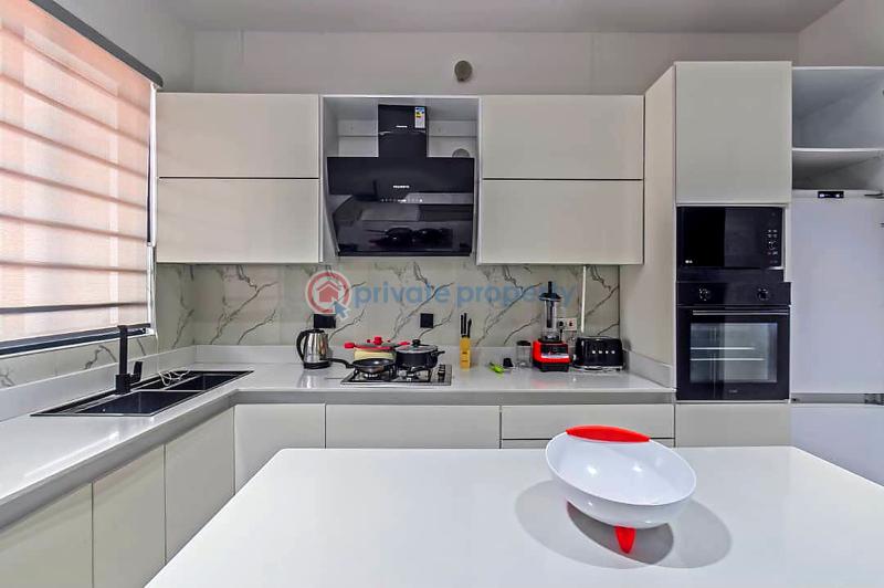 3 bedroom Penthouse For Sale Lekki Phase 1 Lagos - 3